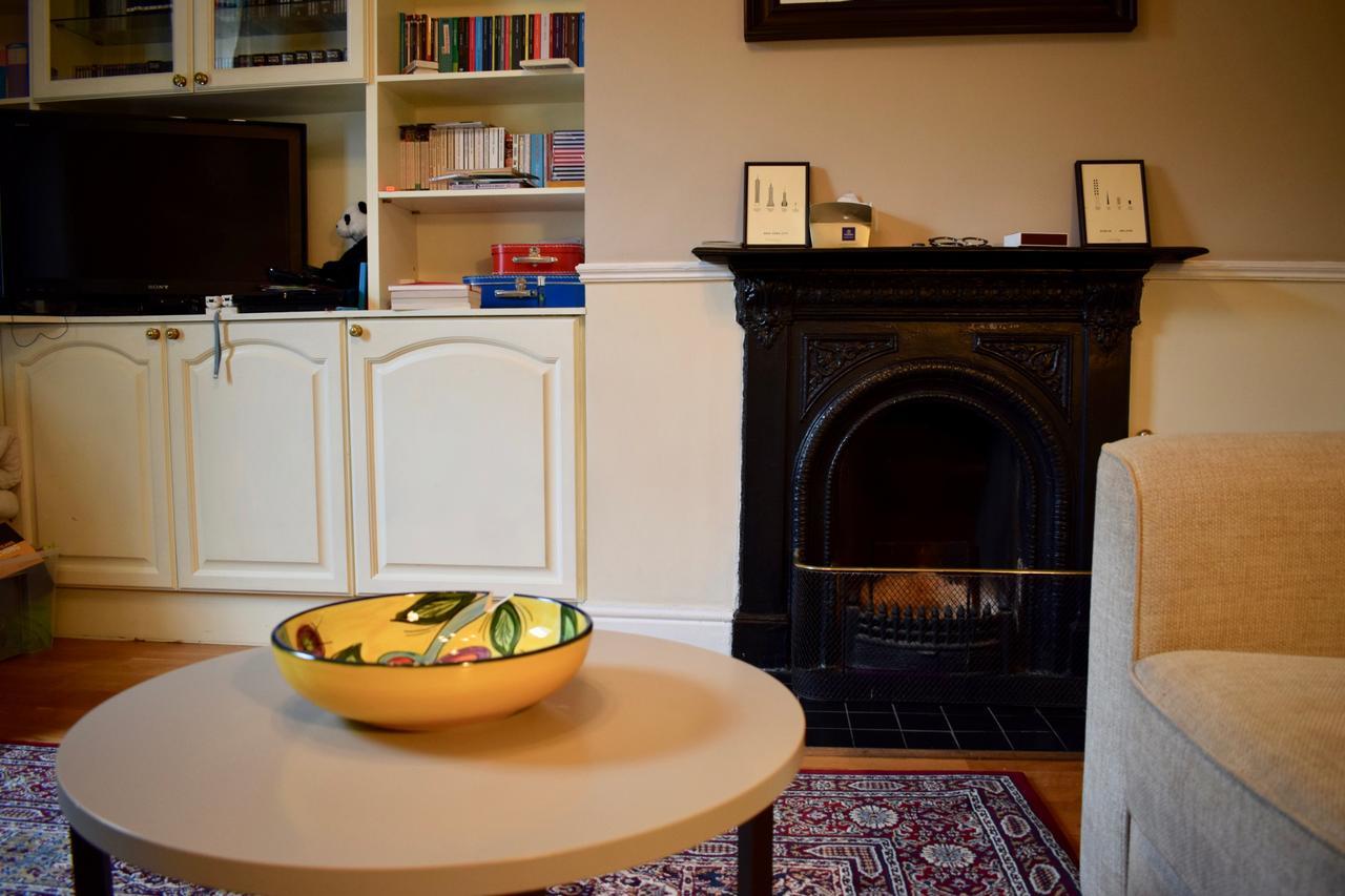 Apartment 3 Bedroom House Near Portobello